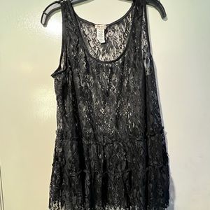 Black Lily Star Top